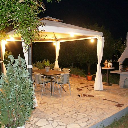 Apartment Karolina - Green Oasis Pula Exterior foto