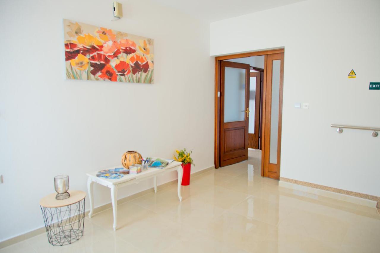 Apartment Karolina - Green Oasis Pula Exterior foto